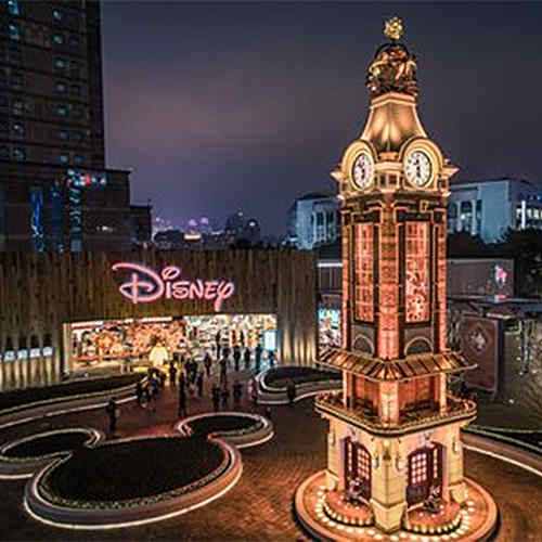 中国大陆最大的迪士尼商店—上海迪士尼旗舰店