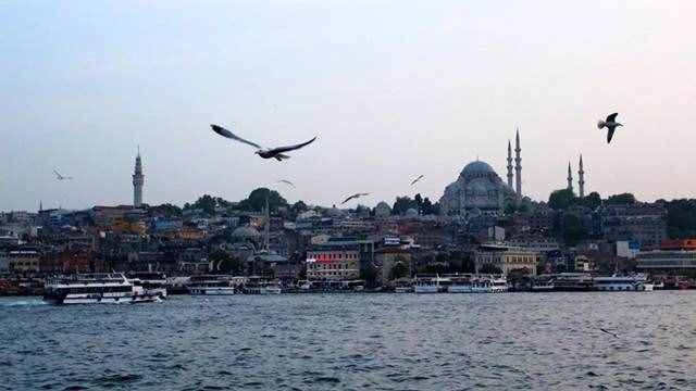 伊斯坦布尔为何被称为世界之都？在土耳其海峡，见证帝国千年兴衰