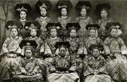 清朝老照片：后宫嫔妃真的都很丑？那是你没有见过漂亮的