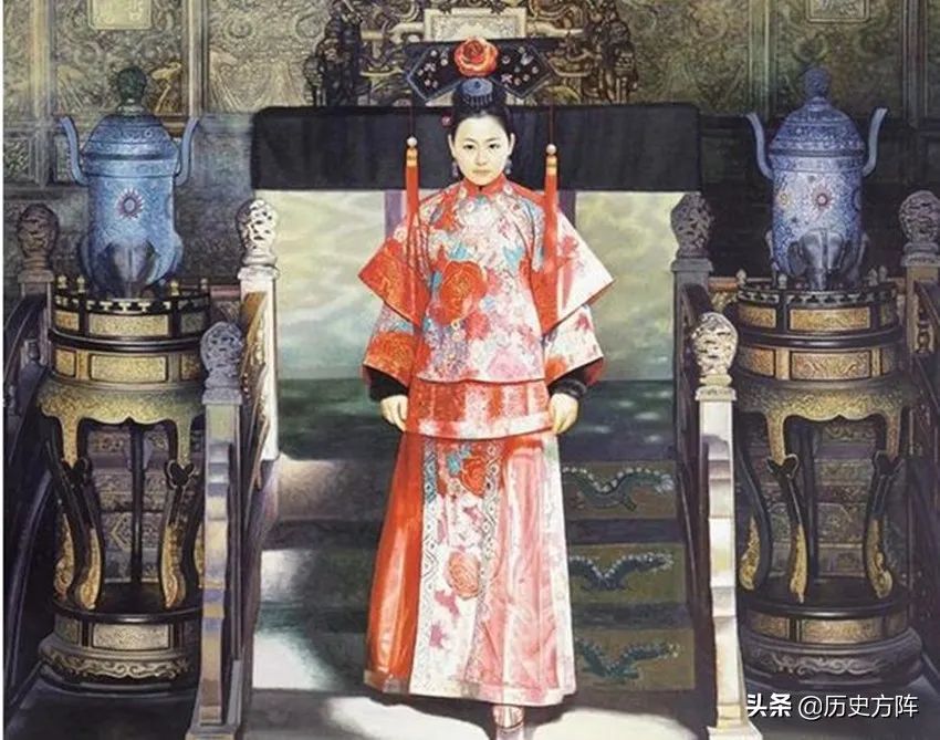 清朝后宫妃子等级严格，除了侍奉皇上，还有很多不为人知的一面