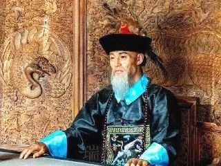 清朝时期没有一个君王是昏君，却也只是坚持了200多年的时间