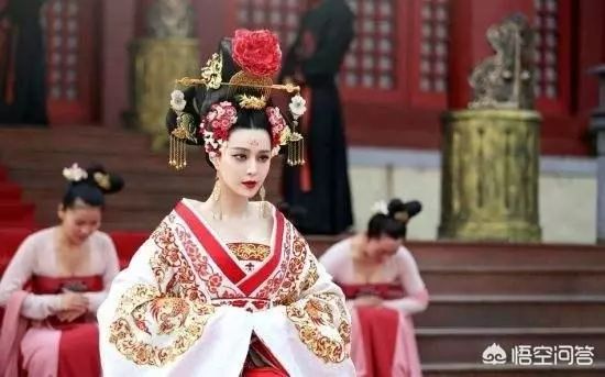 中国古代太后和皇后，哪个权利大？