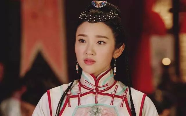 清朝第一位皇后，18岁生下开国皇帝，四名丫鬟给她陪葬