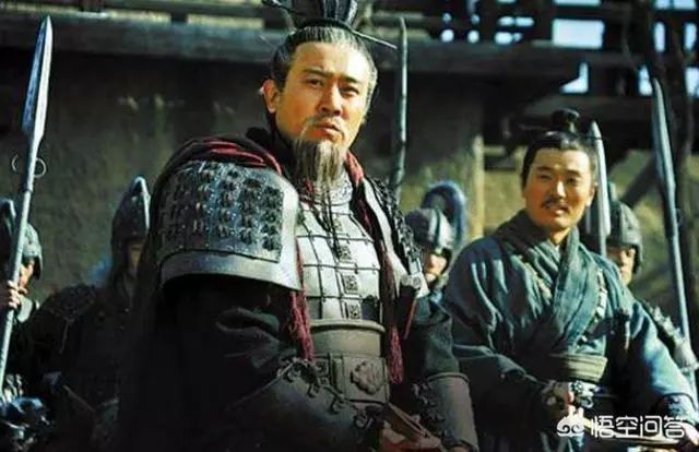 刘备在投靠他人时，为什么能以主公的姿态独立着，而其他人就不能？