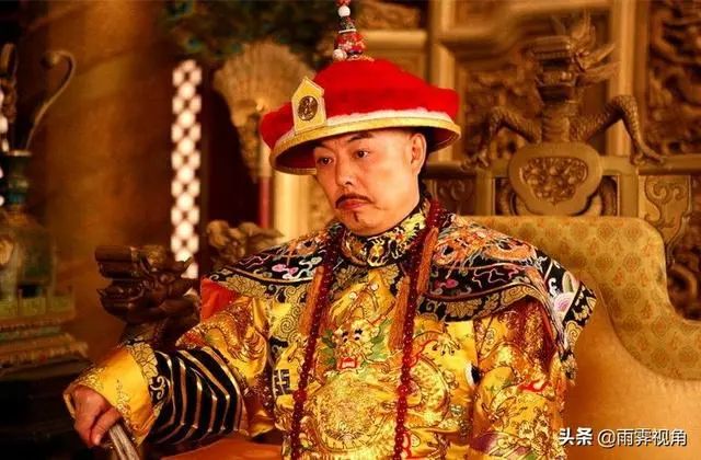 年轻乾隆太狂妄，认为史上合格的皇帝仅3人，父亲雍正不在其中