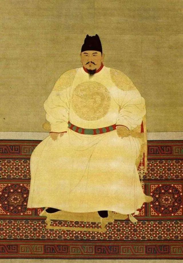 龙袍是帝王的象征，为什么到了宋朝，皇帝突然都不穿龙纹了？