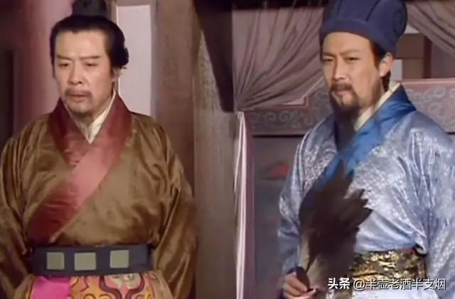 刘备很发愁：能镇守荆州的七员大将，三位不太可信，三位威望不足