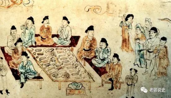 中国古代曾长期实行分餐制，为何又演变成现在的合餐制？
