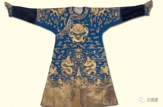古代皇帝天天都穿龙袍吗？那得做多少套换着穿？