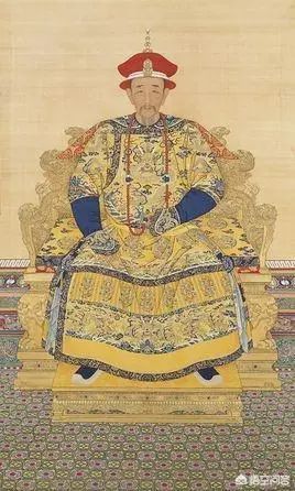 假如清朝12个皇帝聚在一起了，你觉得开国皇帝皇太极会先教训哪个后代？