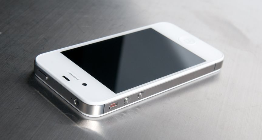 iPhone 4s：一代神机，还有人在用！