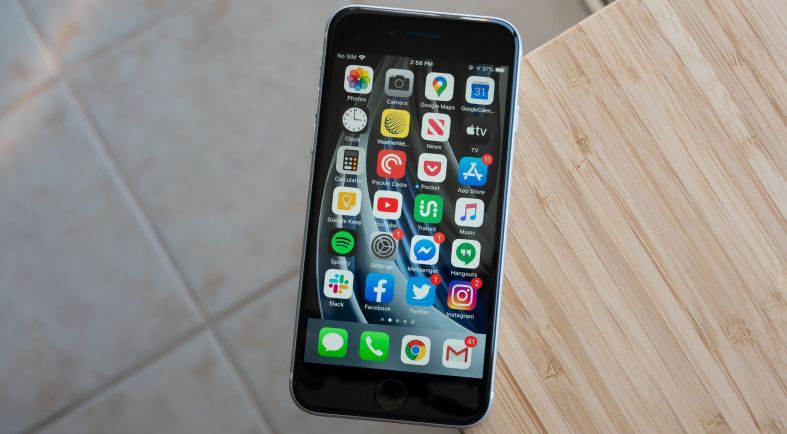 iPhone SE Plus正式曝光，售价还算能接受！