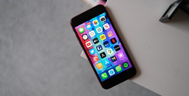 神速，新iPhone SE双卡双待被破解，苹果气疯！