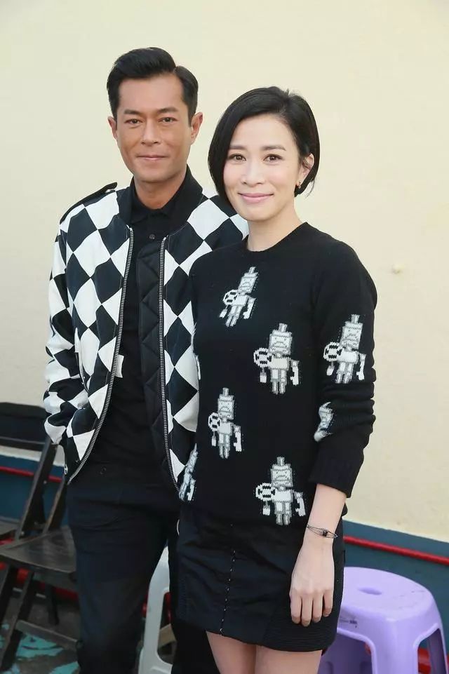 佘诗曼《延禧攻略》受认可感谢TVB磨炼，签约古天乐公司重新出发