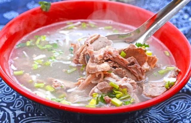 传承百年的正宗羊肉汤的秘制配方，一碗就能让你红光满面！