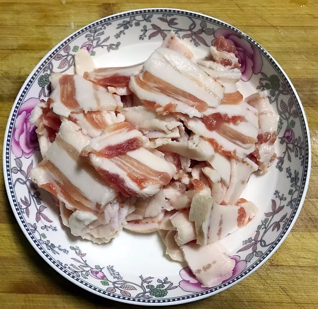 白菜猪肉炖粉条，这样做法比酒店的都好吃！