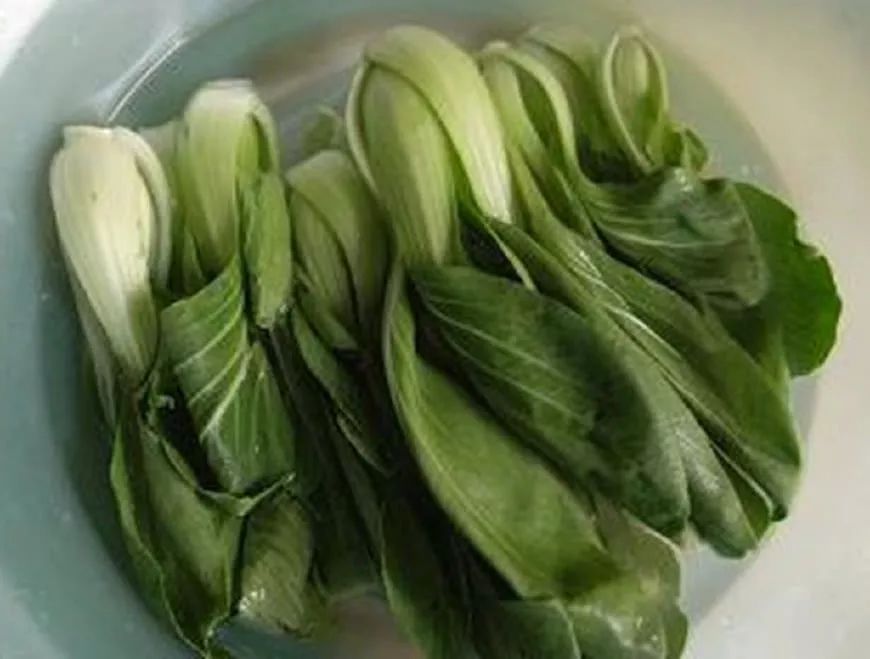 大厨教炒青菜的妙方，炒出来的青菜又脆又绿！