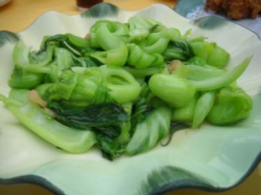 大厨教炒青菜的妙方，炒出来的青菜又脆又绿！