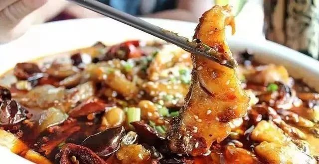 吃货们点的最多的江湖菜【盆盆鱼】，麻辣鲜香，味道足！