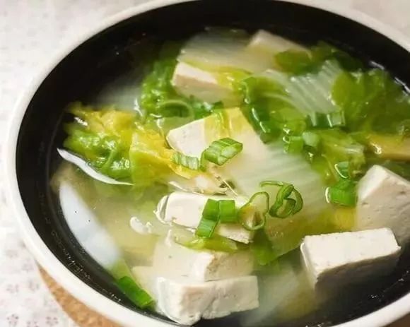 豆腐汤家常做法大全，豆腐汤的7种做法，口感细腻爽滑，味美汤鲜！