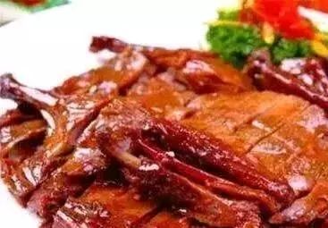 中国的“四大名鸭”，北京烤鸭上榜你知道，还有三种你知道吗？吃过几种？