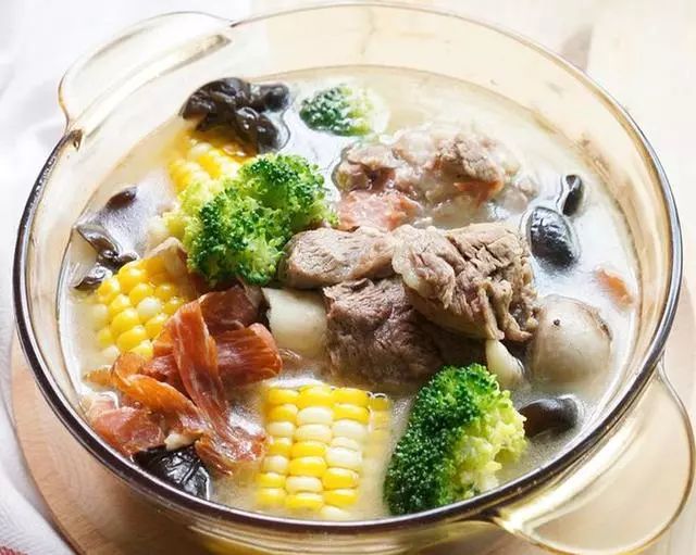 冬天就要吃炖菜暖身子，这10道炖菜简单味美，连汤汁都会喝掉！