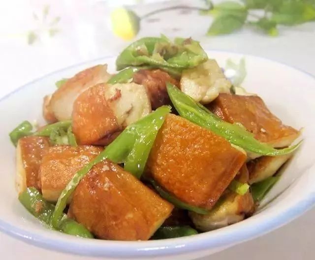 酱香豆腐的15种做法，是经济实惠的家常菜，换着花样做，再也不用为做菜发愁了！