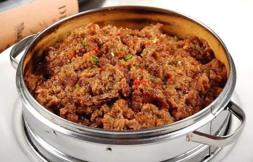 南瓜蒸米粉肉最好吃，教你一个下锅蒸的技窍，不夹生，软糯不油腻！