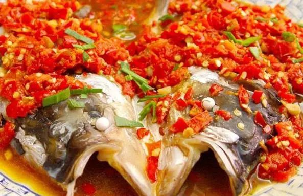 蒸鱼、煎钱、红烧鱼、酸菜鱼、剁椒鱼头，鱼的6种做法，好吃又营养，上桌就光盘！