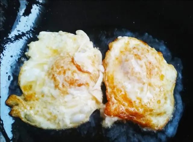 香菇+鸡蛋这样做，鲜美嫩滑，健康简单易学特下饭！