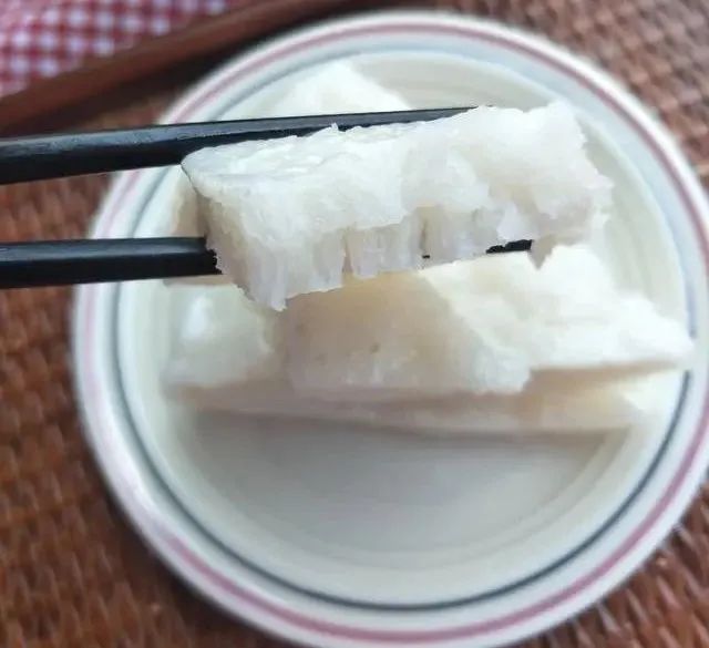 广东正宗传统小吃<白糖糕>，柔软清甜，米香浓郁，口感独特！