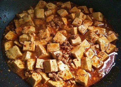 麻婆豆腐最简单的做法，超级下饭，口感嫩滑，麻辣过瘾，比饭店的还好吃！