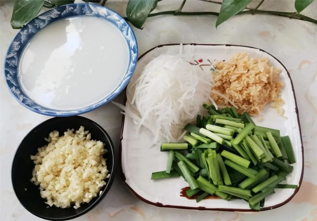 朝鲜正宗腌辣白菜做法，教你调酱汁正确方法，香辣又开胃，配方比例毫无保留，做出地道的韩式泡菜！
