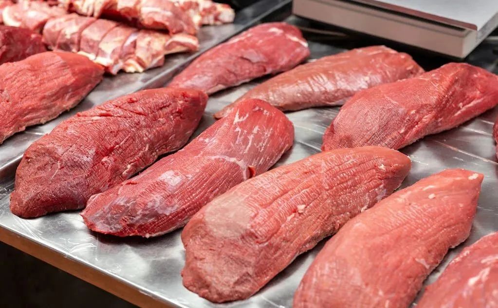 去市场买牛肉，买“水牛肉”还是“黄牛肉”更好？告诉你这2种牛肉的区别！