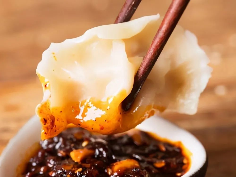 饺子蘸料怎么做最好吃？卖了20年水饺老板的秘制蘸料做法，不管啥馅的饺子，蘸着又香又好吃！