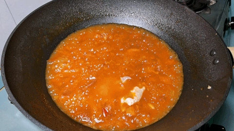 比酸菜鱼更好吃的“番茄鱼”做法，味道酸爽滑嫩营养丰富，汤汁鲜美开胃，最适合这个冬天！