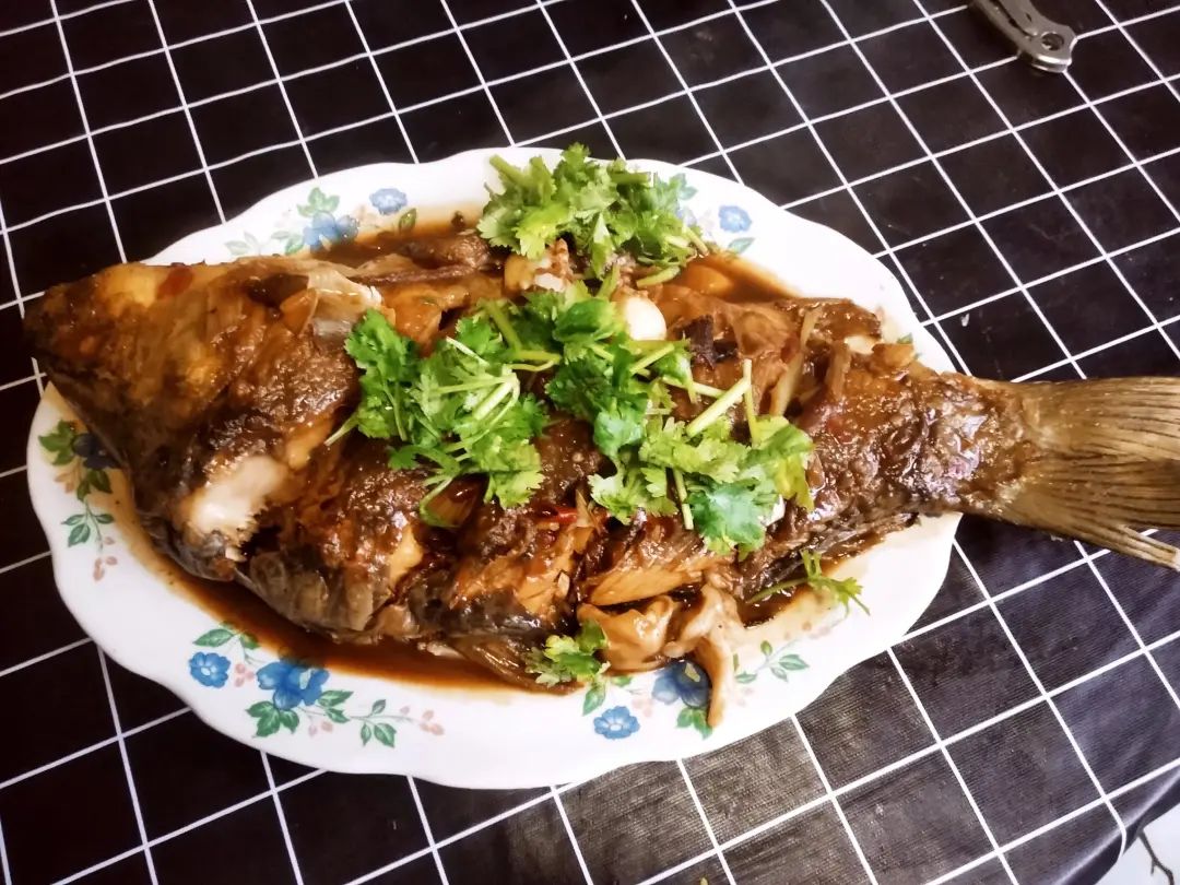 东北人最爱吃的8道家常菜，都是特色“硬菜”，道道经典好吃，南方人尝过都说好！