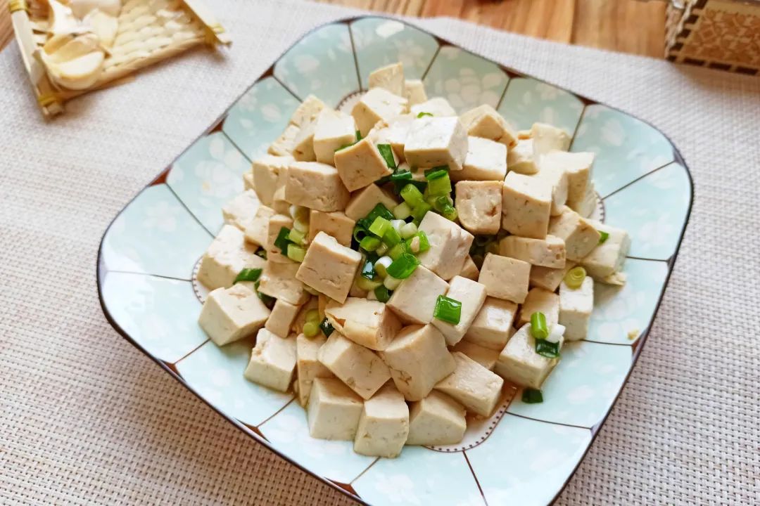 豆腐最好吃的5种做法，鲜嫩香滑味道美，天天吃都不腻，比肉还下饭！
