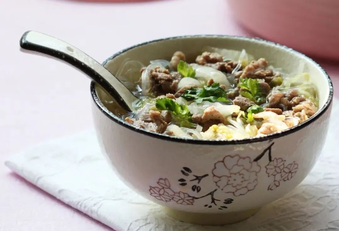 8道最好吃的砂锅菜做法，有菜有肉，热气腾腾端上桌，暖身又滋补！