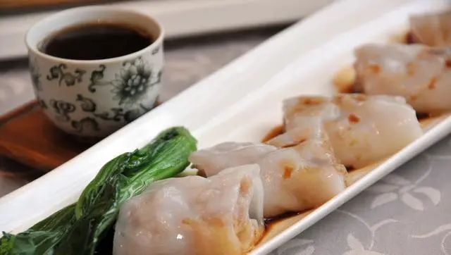 广东最好吃的10种美食小吃，广东人天天离不开的美食，没吃过就白来广东了！