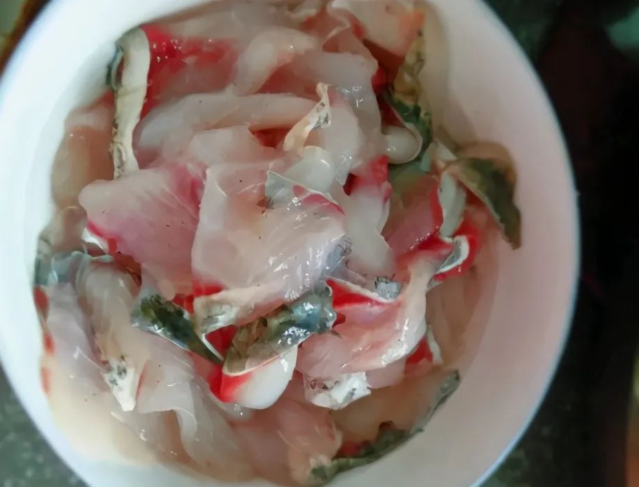 豆花鱼的正宗做法，滑嫩鲜美开胃下饭，地道川味看着就流口水！