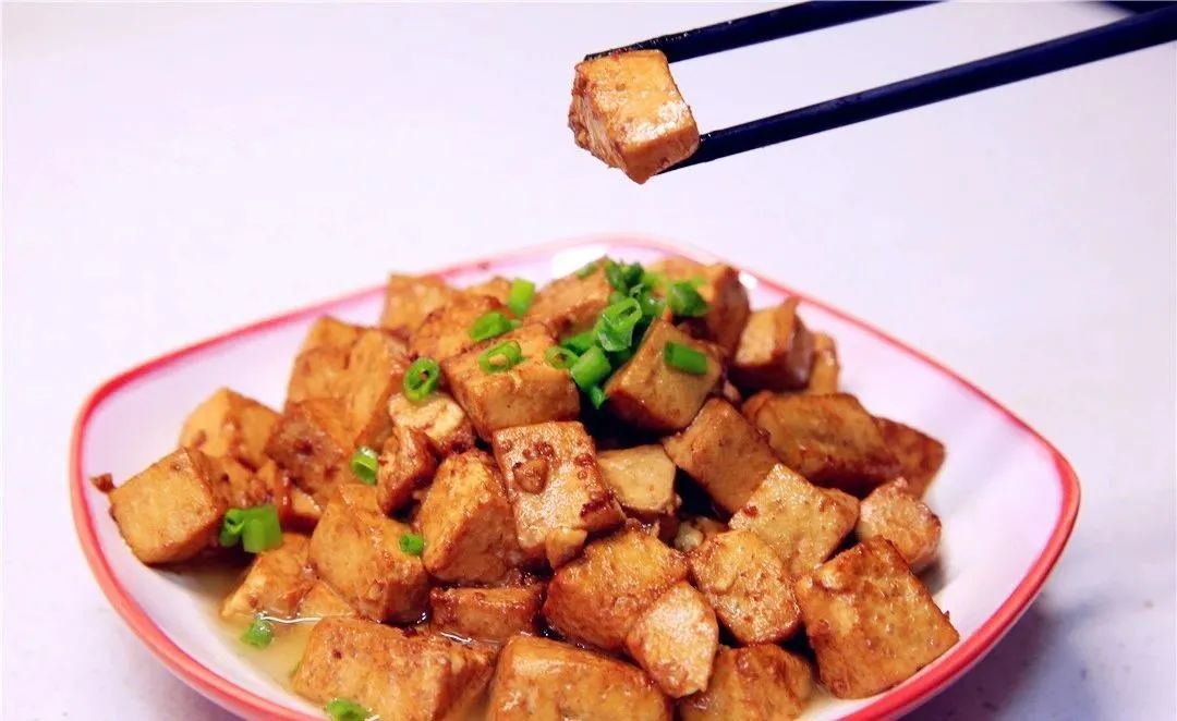 这才是豆腐最简单的做法，牢记这3点，豆腐不粘锅，鲜香滑嫩入味又解馋！