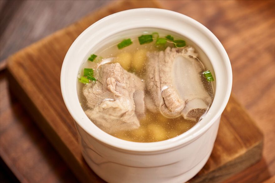三伏天，广东人都爱喝的汤，冬瓜排骨汤家常做法，清热解暑又祛湿，营养美味又好吃！