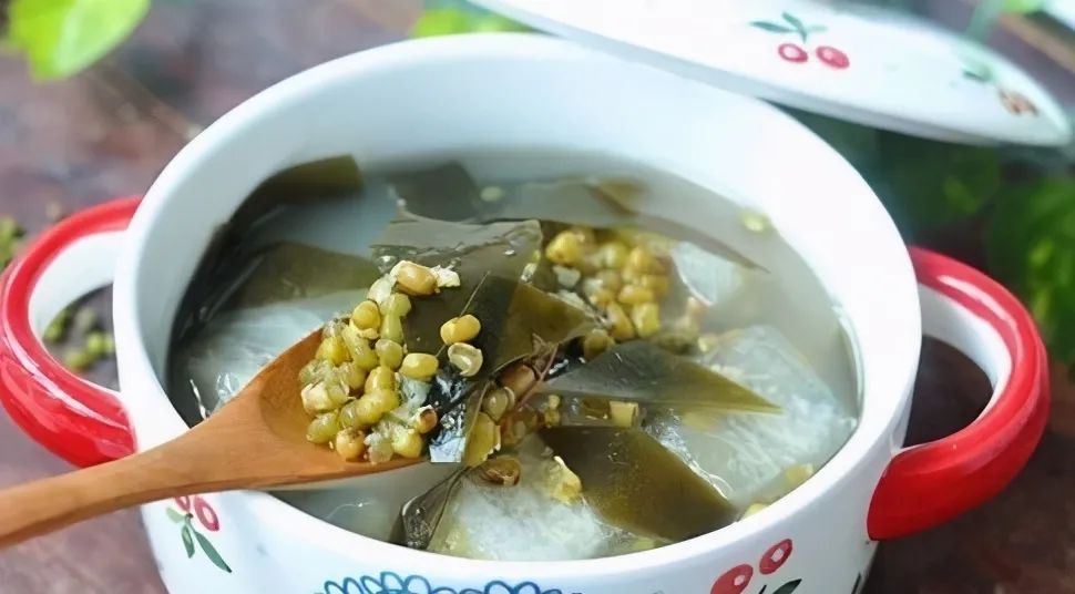 3种绿豆汤的正确做法，加不同的食材不一样的效果，解暑、祛湿气、止虚汗，三伏天赶紧做，清热又营养！