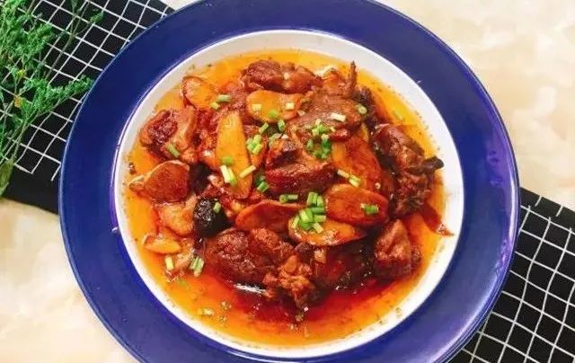 中元节鸭子不能少，鸭子做法大全，分享鸭的8种做法，营养好吃，不腥不腻，鲜嫩味美！