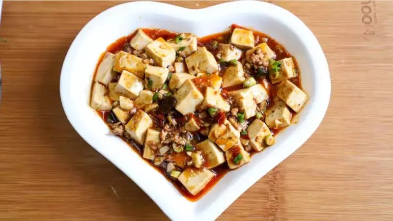 豆腐最好吃的6种家常做法，鲜香入味，简单下饭，各种品随你挑，怎么吃也不腻！