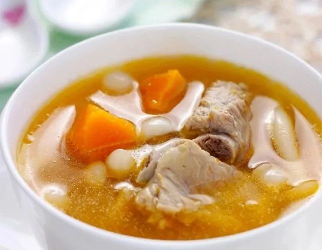 中秋家宴，分享6道秋季营养汤的做法，清淡不油腻，暖和又顺气，清润滋补又好喝！