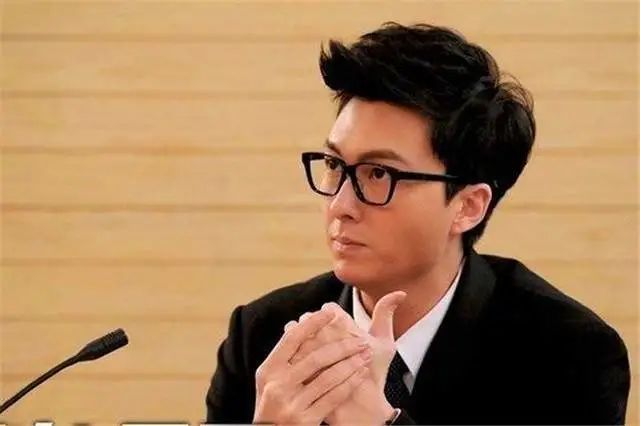 陈自瑶的一个微表情，将TVB高层计划打乱，王浩信进军内地或将无望？