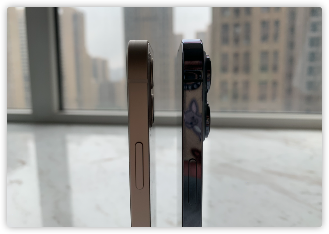 iPhone 13 开箱上手，真「十三香」