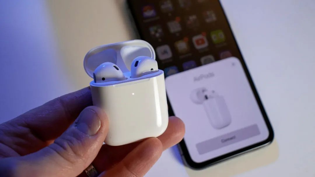 苹果发布 AirPods 2 新固件，新耳机准备就绪